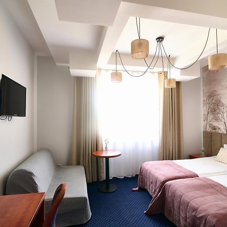 Hotel Magiczny Zakatek Raszowa Екстериор снимка